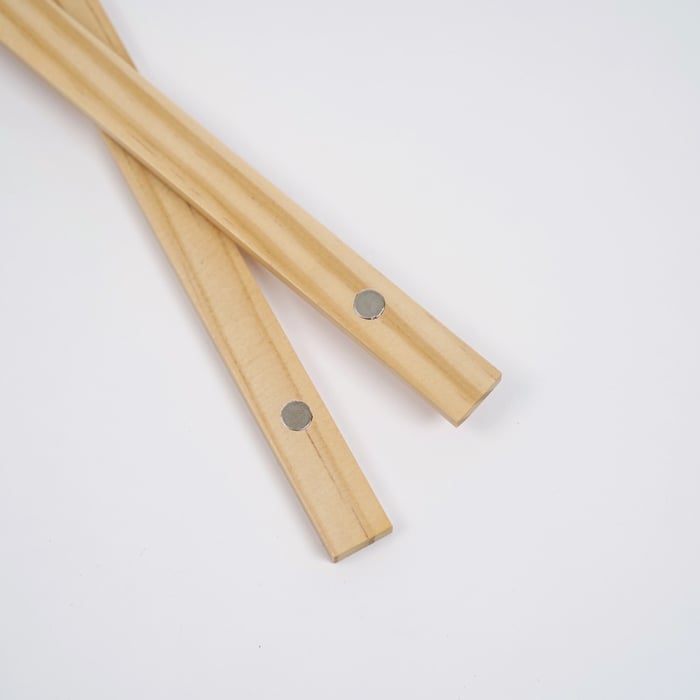 Marco magnético de madera natural